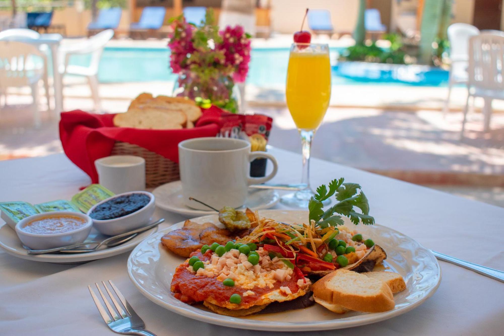 Tecnohotel Beach San Benito Ngoại thất bức ảnh
